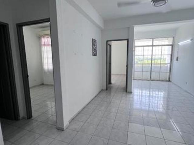 Condominium for sale in Wellesley, Penang