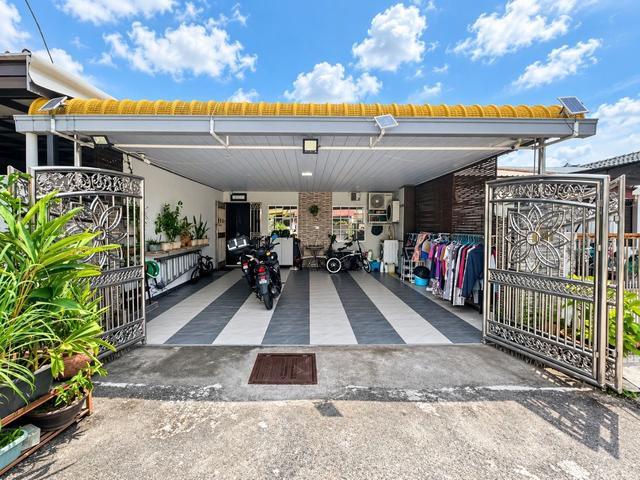 Terraced House for sale in Barat Daya, George Town