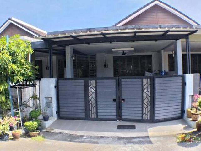 Terraced House for sale in Wellesley, Penang
