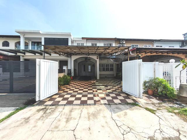 Terraced House for sale in Langat, Selangor