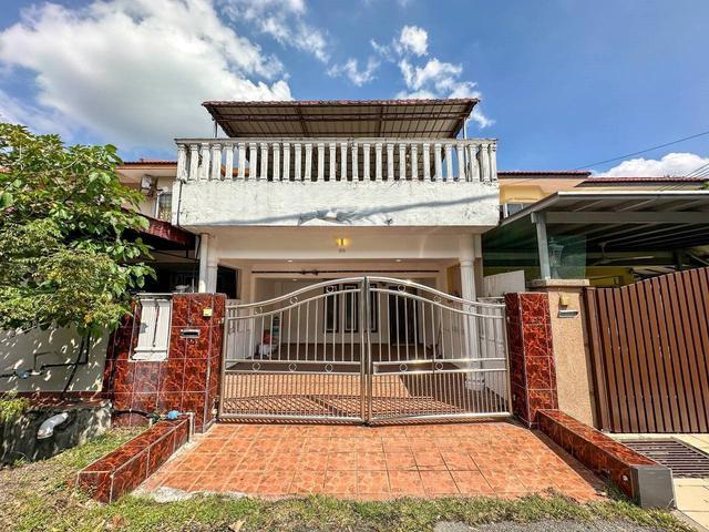 Terraced House for sale in Petaling, Subang Jaya