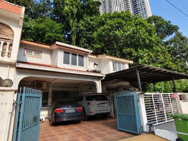 Terraced House for sale in Country Heights Damansara, Kuala Lumpur