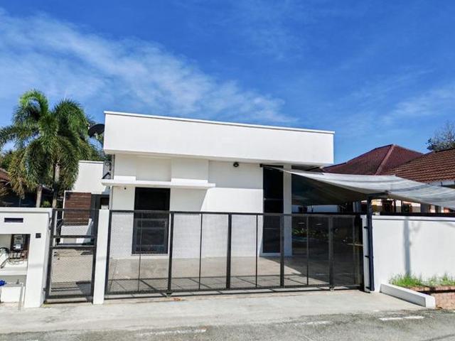 Terraced House for sale in Petaling, Alam Impian