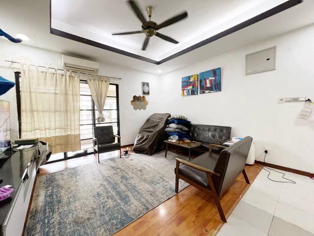 Townhouse for sale in Petaling, Damansara Damai
