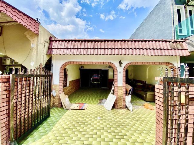 Terraced House for sale in Cheras