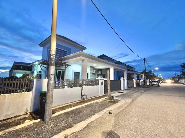 Residential House for sale in Kuala Kedah, Kedah