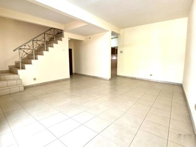 Terraced House for sale in Petaling, Subang Jaya