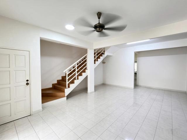 Terraced House for sale in Petaling, Subang Jaya