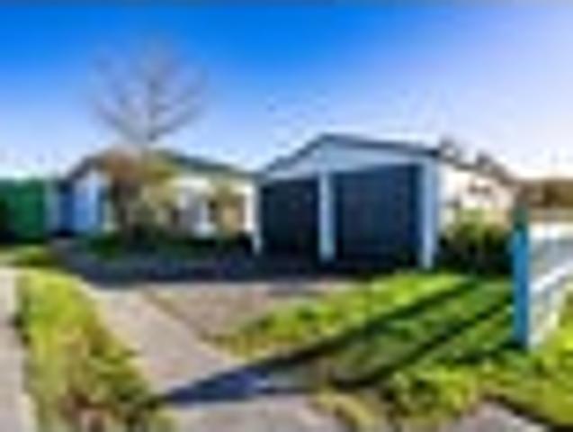 House for sale in Strathern