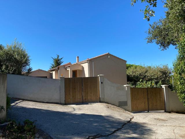 Maison vente à Arrondissement de Toulon, Six-fours-les-plages