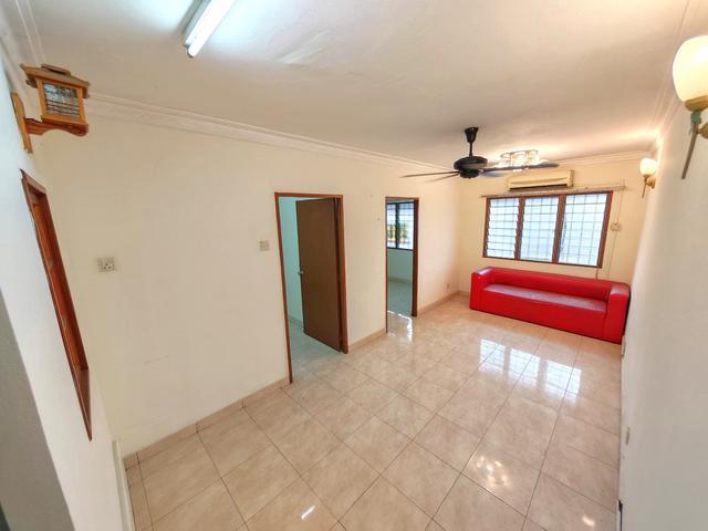 Apartment for sale in Petaling, Damansara Damai