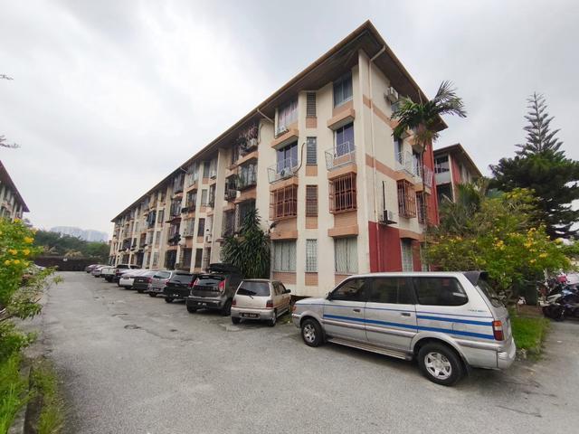 Apartment for sale in Country Heights Damansara, Kuala Lumpur