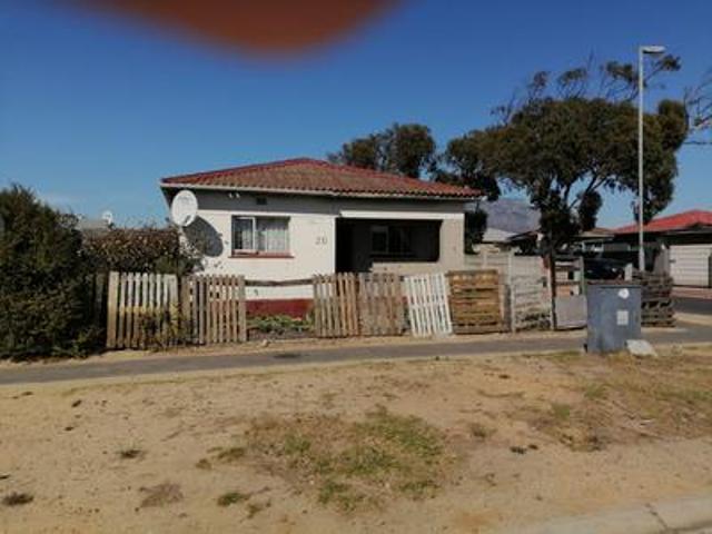 House for sale in Milnerton, Western Cape