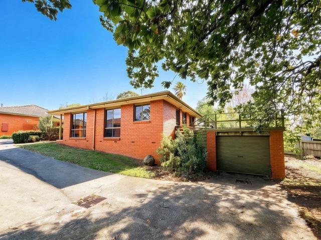 Apartment for sale in Drouin, Victoria