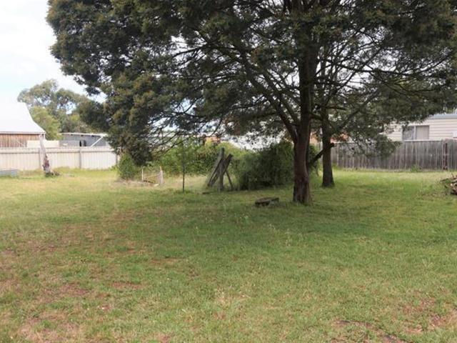 House for sale in Loch Sport, Victoria