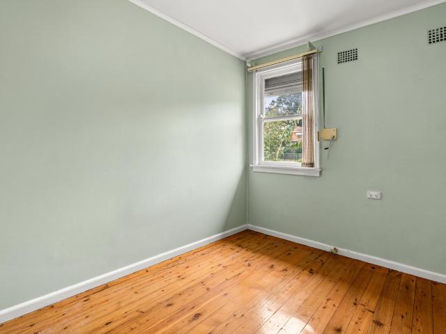 House for sale in Miller