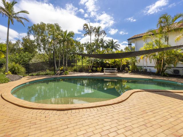 Townhouse for sale in Currumbin Waters, Gold Coast City