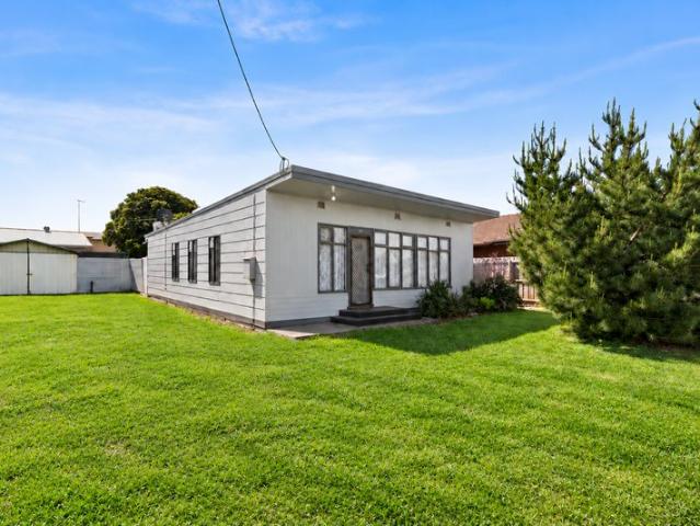 House for sale in St Leonards, City of Greater Geelong