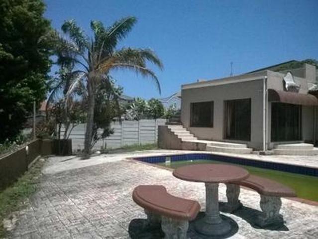 House for sale in Ugu District Municipality, Kwazulu-natal
