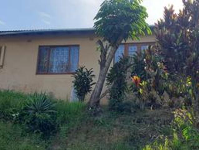 House for sale in La Mercy, eThekwini Metropolitan Municipality