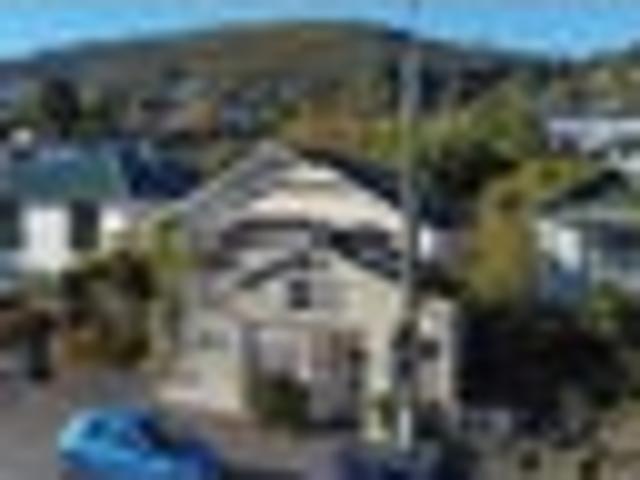 House for sale in Otakou