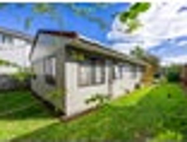House for sale in Ōpaheke, Papakura