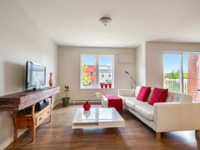 Apartment for rent in Longueuil, Quebec