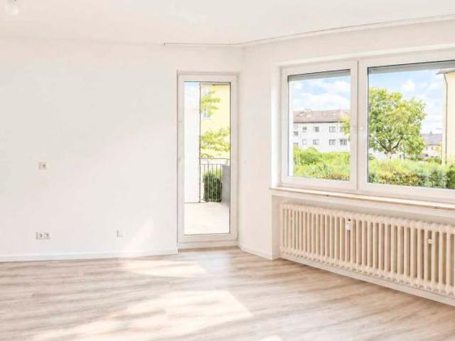 Wohnung kaufen in Bruck, Bayern