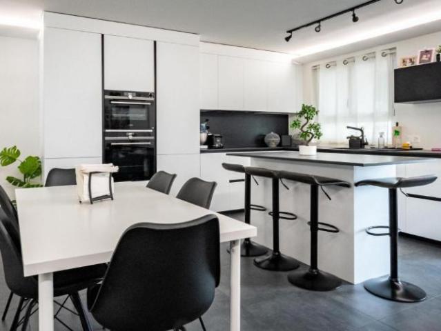 Haus kaufen in Genolier, Waadt