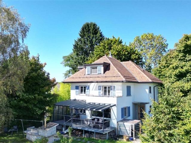 Einfamilienhaus kaufen in Froideville, Waadt