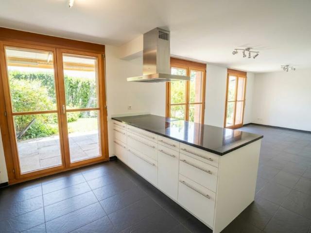 Einfamilienhaus mieten in Binningen, Basel-Landschaft