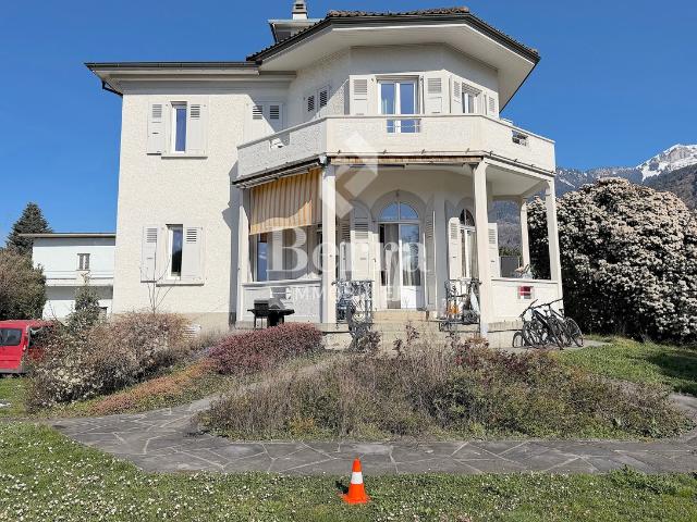 Reihenfamilienhaus kaufen in Aigle, Waadt