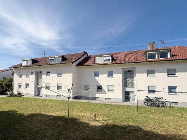 Wohnung kaufen in Karlsfeld, Bayern