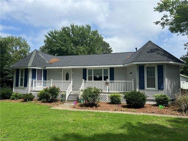 House for sale in Poquoson