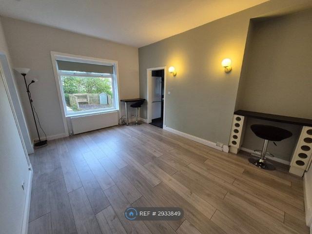 Apartment for rent in Hillington, Scotland