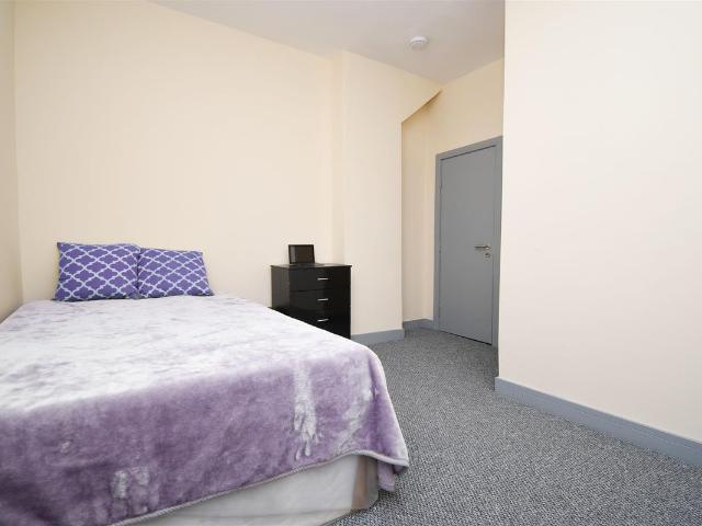 Room for rent in Burnley, Lancashire