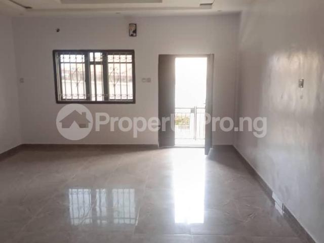 Flat for rent in Ojo