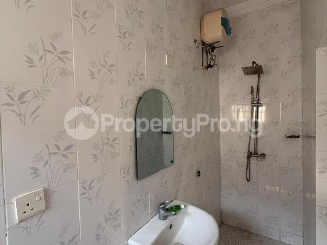 Duplex for rent in Ojo