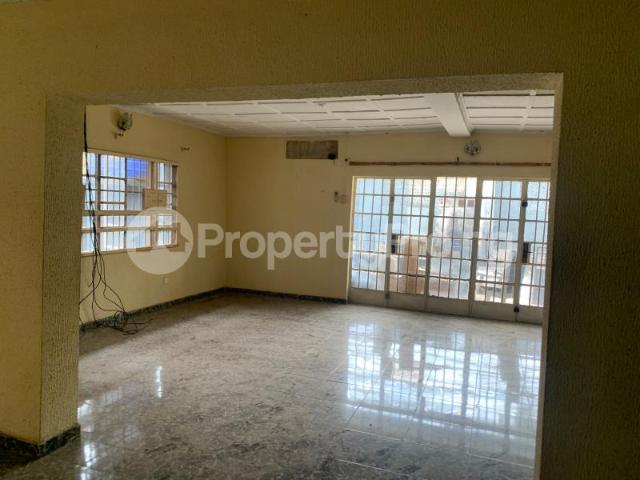 House for rent in Ojo