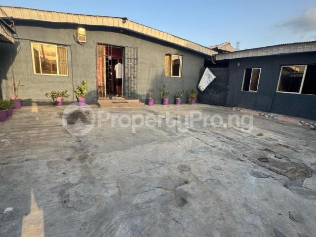 Bungalow for rent in Lagos