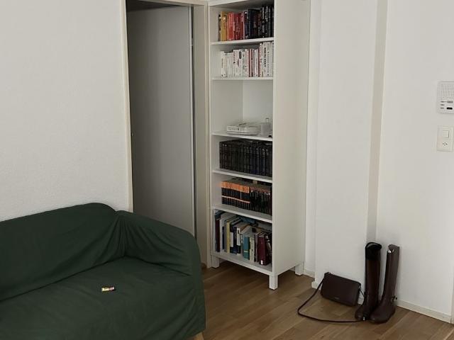 Apartment mieten in Einigen, Zürich