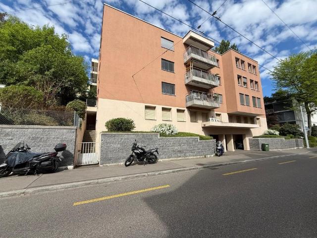 Apartment mieten in Einigen, Zürich