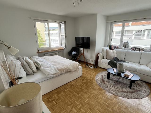 Apartment mieten in Einigen, Zürich