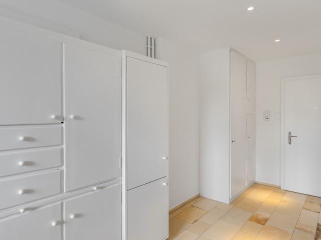 Apartment mieten in Einigen, Zürich