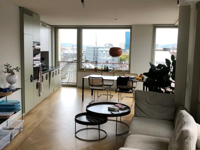 Apartment mieten in Einigen, Zürich
