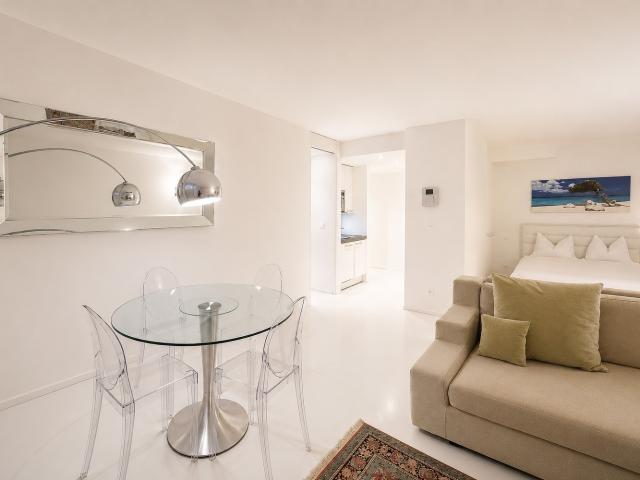 Apartment mieten in Einigen, Zürich