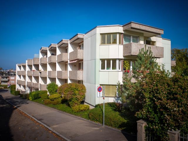 Apartment mieten in Einigen, Zürich