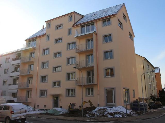 Apartment mieten in Einigen, Zürich