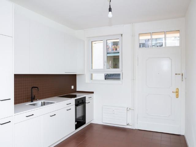 Apartment mieten in Einigen, Zürich
