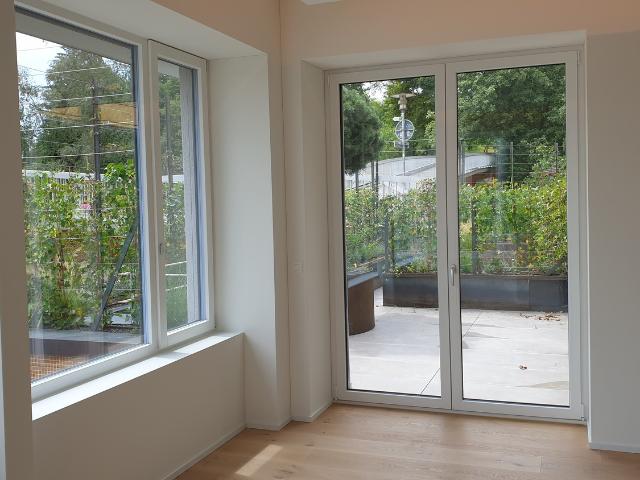 Apartment mieten in Einigen, Zürich